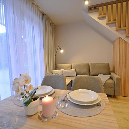 Apartamenty Bryza - Baltycki B-06 Z Tarasem, 100M Od Morza Swinoujscie Luaran gambar